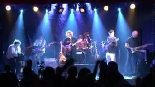 BlowTheTubes - White Room