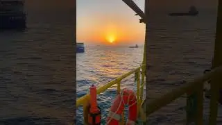 What is your dream job? #offshore #offshorelife #oilandgas #fypage #saudiarabia  #marineservices