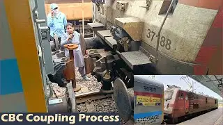 WAP-7 Locomotive CBC Coupling Process with Raipur - Jabalpur Intercity Express at Raipur Junction ||
