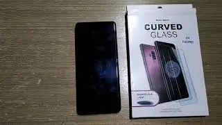 Клеим защитное стекло на Huawei P40 Pro с помощью ультрафиолета