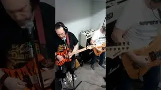 Def Leppard - Rock Brigade - Guitar Solo - #70s #rock #cover #guitar #solo