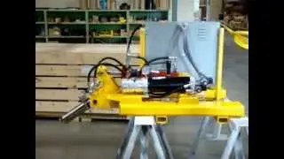 Tilt-Lock Fork Truck Mounted Hydraulic Tip Lift
