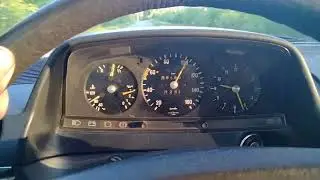 Mercedes Benz 240D Automatic 0-100km/h