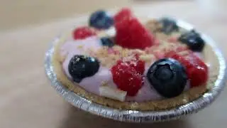 Yogurt & fruit parfait | health desserts GUILTY FREE!