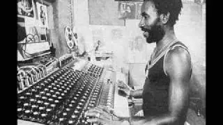 Lee Perry and Errol Walker - John Public + Lyrics