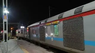 Departure Of Barauni Gwalior Mail From Hajipur Jn 