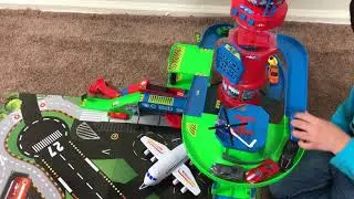 Fast Lane Multi Level Airport Playset with Fast Lane Cars Toys