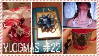 VLOGMAS DAY 22: Wrapping Presents, Dylan O'Brien, & MOVIES ON MOVIES
