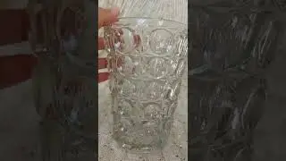 Красивая ваза для цветов времен СССР. Стекло #антик #винтаж #decor #ссср #ретро #винтаж #ваза