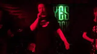 Fliesband - Addicted (live)