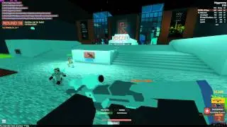 Zombiecon/ROBLOX: R17 I'm the last Survivor, ULTIMATE GUN! Let's Play #6 Commentary HD w/ Friend