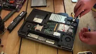Alienware Area 51 m15x-r1 touchpad and bottom base replacement