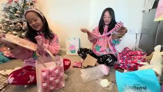 Christmas Gift unwrapping !! Merry Christmas 2025