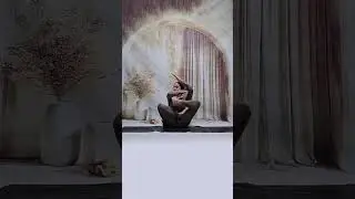#EmotionalYogaFlow  #YogaForWomen  #YogaForTheSoul  #MindfulYogaJourney  #StrongYogini