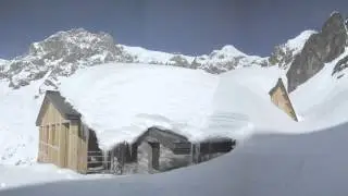 (refuge du pigeonnier Hautes-Alpes Valgaudemar)(the pigeon refuge Hautes-Alpes Valgaudemar)