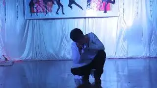 Full comedy dance and dialog