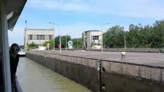 Schleuse Altenw&ouml;rth auf der Donau, 31.06.2015
