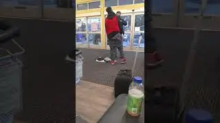Homeless Shoplifter gets busted by a Fred Meyer cop.