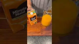 Homemade vs Store-bought Orange Juice🍊#juice #cooking #viral #orange