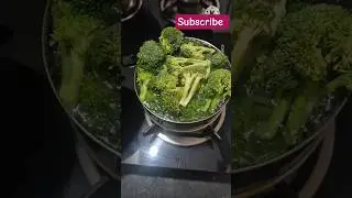 Easy Stir Fried Broccoli 🥦🥦 # Delicious Broccoli Recipe in easy way #shorts​ #ytshorts​ #viralvideo