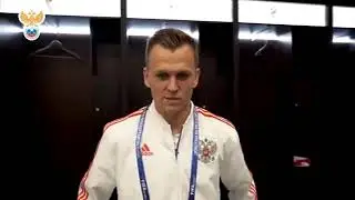 Russian football crack