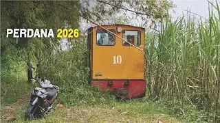 Lokomotif Terhalang Batang-batang Bambu, buka jalur pg semboro