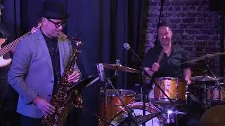 Let's Move - Nick Gomez - Live @ Collage