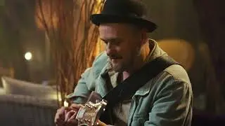 Bertille Evak- Loin d'ici (Live)- Under The roof session