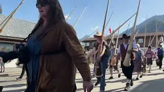Alphorn procession to the Gazebo