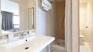 BigCityHotels &bull; Review Orly Superior Hotel