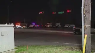Wrong-way crash leaves 2 dead on Highway 6 near Briar Forest, Houston police say