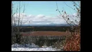 Larry Keith and Rev. Harold McKinnish sing Amazing Grace Featuring Bobby Hicks on fiddle)