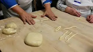 How to Roll Fileja (a typical Calabrese pasta)