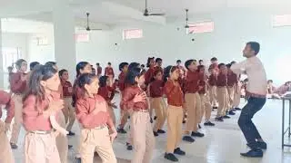 Best Memorable moment with RNS school students 😍 , may God bless all these kids 🤗 #RajuSoni 🙏
