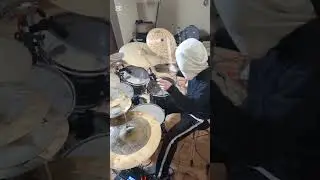 The Gate fx sounds pretty funny if you get the tempo right 😁 #drums #grooveoftheday #drummer #drums