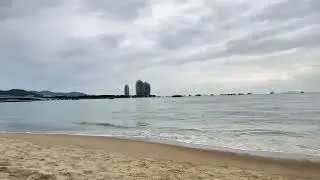 Look at the beautiful of sea