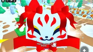 Hatching a Titanic Candycane Kitsune in Pet Sim 99!