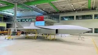 Bayraktar KIZILELMA: Первый сбитый реактивным беспилотным летательным аппаратом удар за пределами...