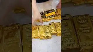 Let's count how many gold bars we have together. #goldfactory #jewelry #goldbar