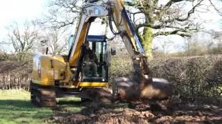 Cat&reg; 308E2 Mini Excavator Customer Story (United Kingdom)