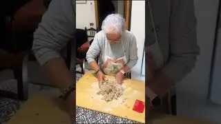 Oggi abbiamo fatto i Roccoco e le pizze #reels #viral #video #viralvideo #trending #trendingshorts