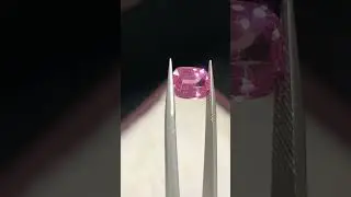 Vivid pink Spinal Beautiful high quality Natural  for sale. Weight: 3.83 carat with certificate.