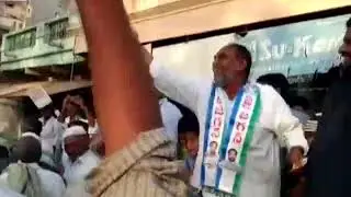 YSRCP MLA THROWING MONEY || YCP MLA THROWING MONEY IN AIR