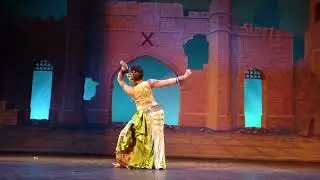 FUSION BELLY DANCE BEAUTY  AND THIS AMAZING CHOREOGRAPHY