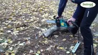 Электропила Sadko ECS-2400S Pro в работе