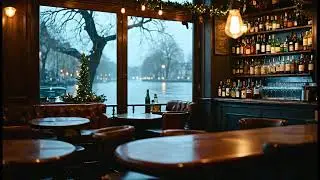 Low-key Jazz Piano & Rain Sounds in French Caf&eacute; Corner ☕ Understated Rainy Night for Quietude