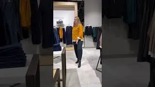 Горчичный трикотажный джемпер Must Have этого сезона в Garderobmsk.ru