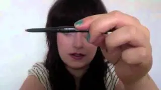 Review & Swatches M.A.C Illustrated Lip Collection by Julie Verhoeven Dazzleglass cremestick