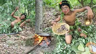 WOW! jungle boy dig wild potatoes and cooking delicious #lifeinjungle #naturallifetv #ruralfood