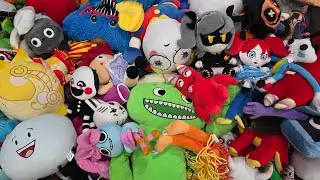 Room Full of Fandom Plushies Live!